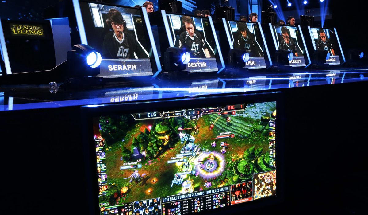 NextImg:Tencent’s ‘League of Legends’ developer Riot Games announces layoffs of 530 staff