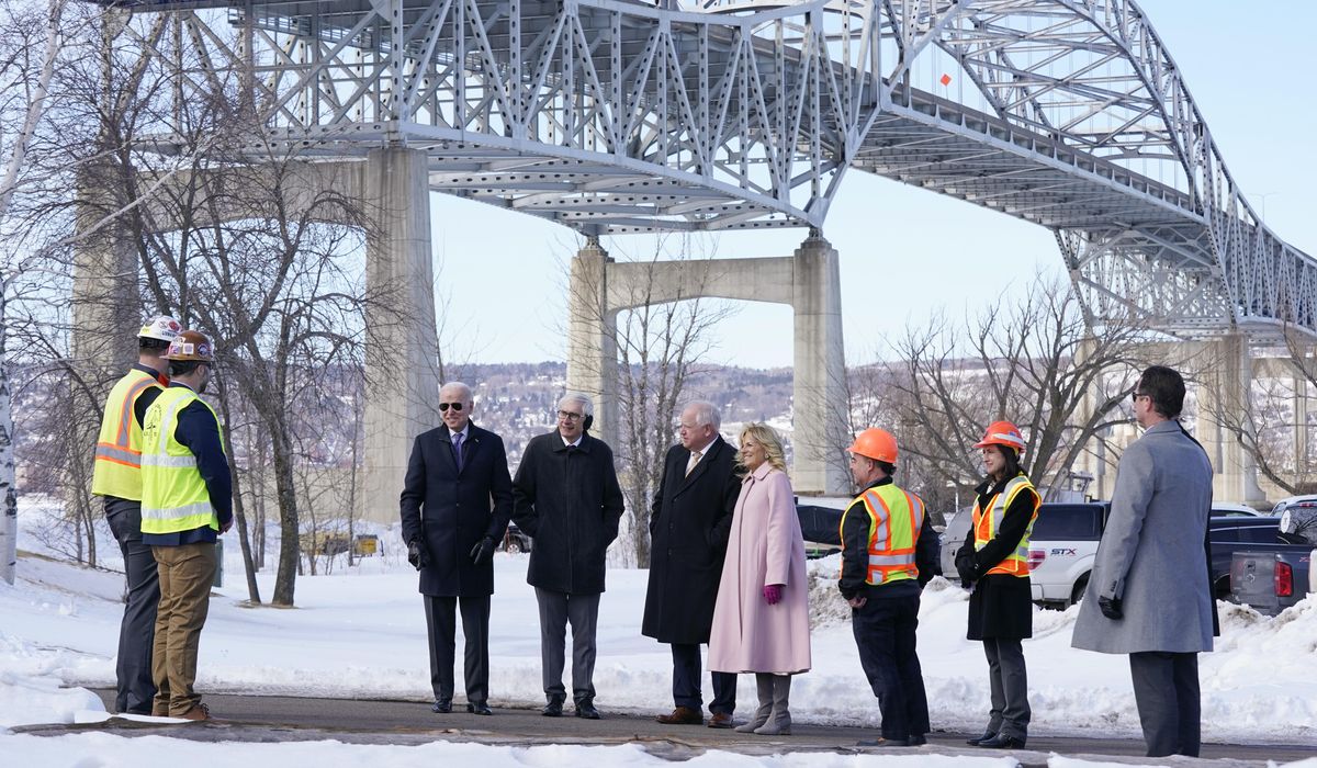 NextImg:Biden announces $5B in new infrastructure projects during trip to Wisconsin
