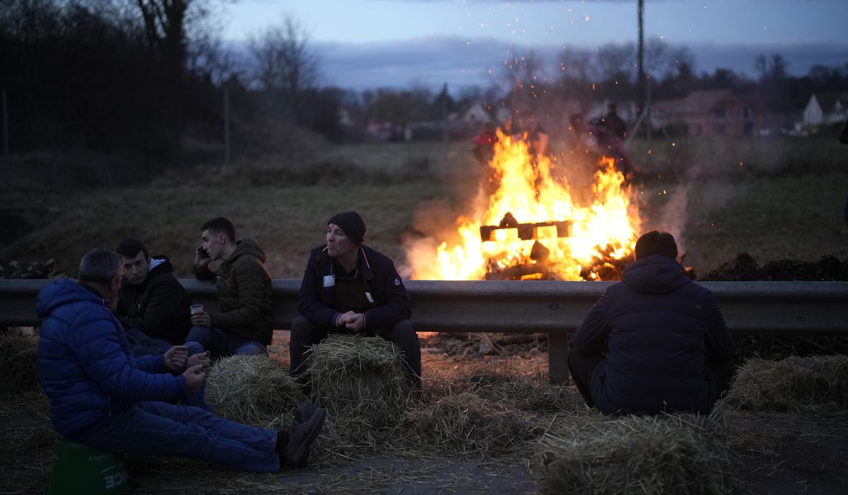 NextImg:Protesting farmers have France’s government in a bind