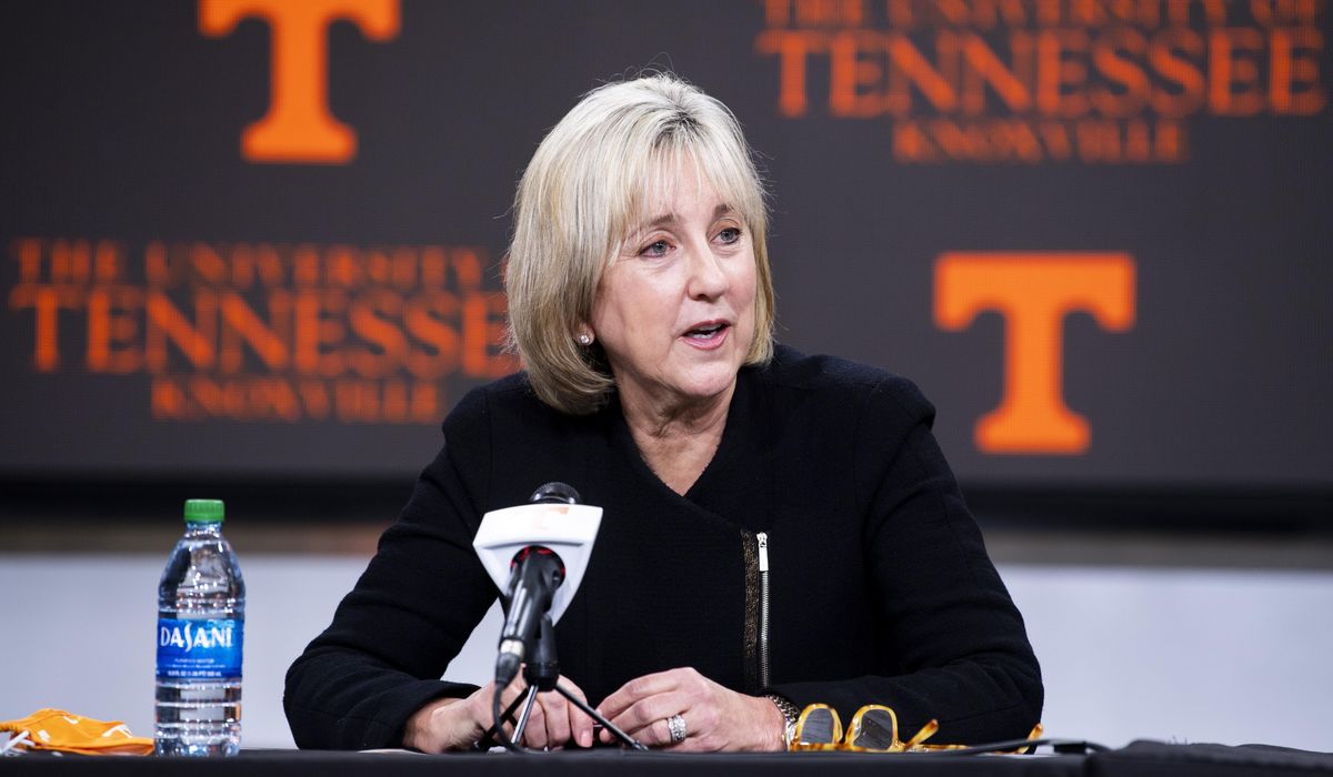 NextImg:Tennessee chancellor says NCAA allegations of NIL rules violations are untrue and flawed