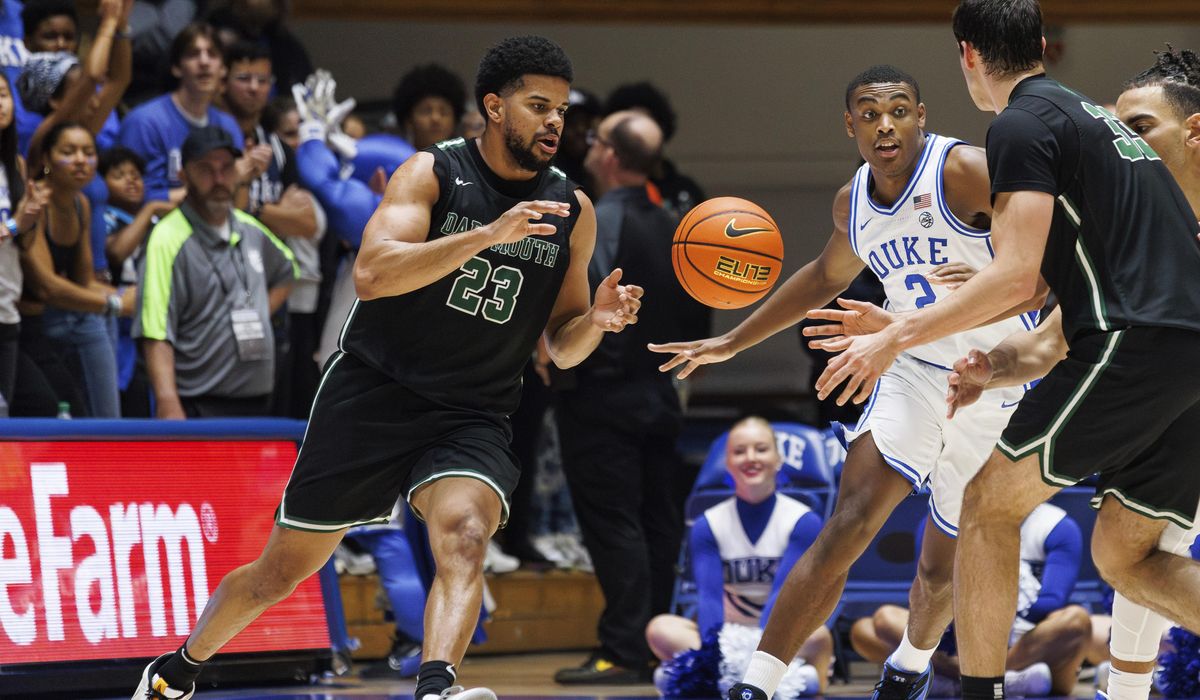 NextImg:Dartmouth men’s basketball team wins union vote