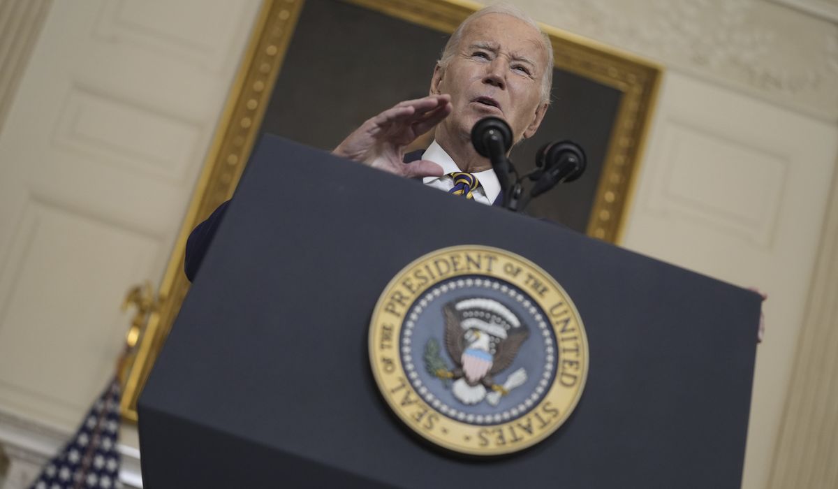 NextImg:Biden blames Trump for collapse of border bill in Congress