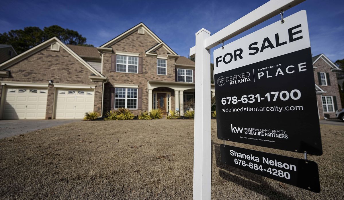 NextImg:Average long-term U.S. mortgage rate edged higher this week, but remain in the mid-6% range