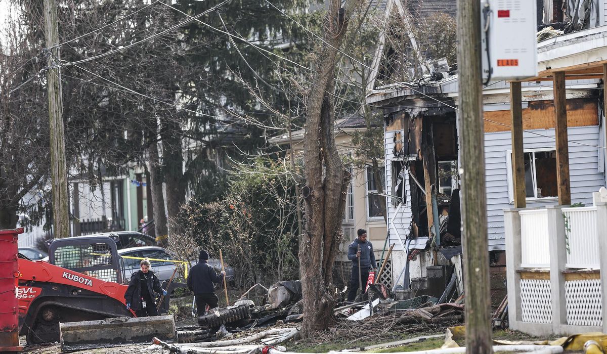NextImg:Investigators focus on suspect in Philadelphia area fire and shooting that left 6 dead, 2 hurt