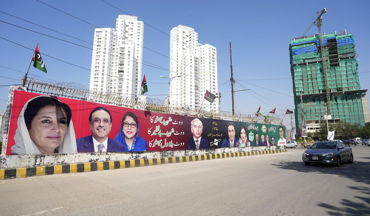 NextImg:Pakistan’s ex-PM Sharif says he will seek a coalition government after trailing jailed rival Khan