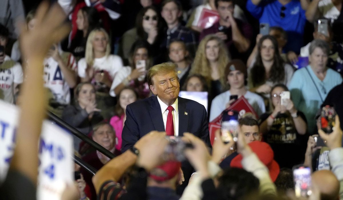 NextImg:Trump bashes Haley on rally attendance, says it’s an ‘embarrassment’ to her military husband