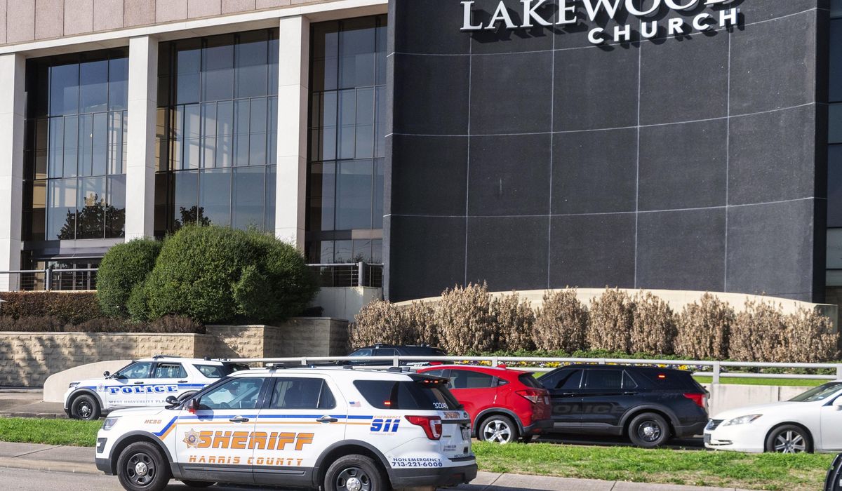 NextImg:Houston megachurch to have service of ‘healing and restoration’ a week after deadly shooting
