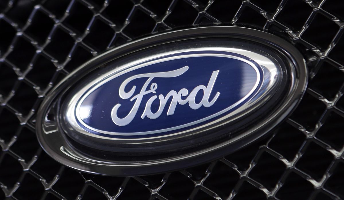NextImg:Ford delays launch of 2 EVs as demand slows