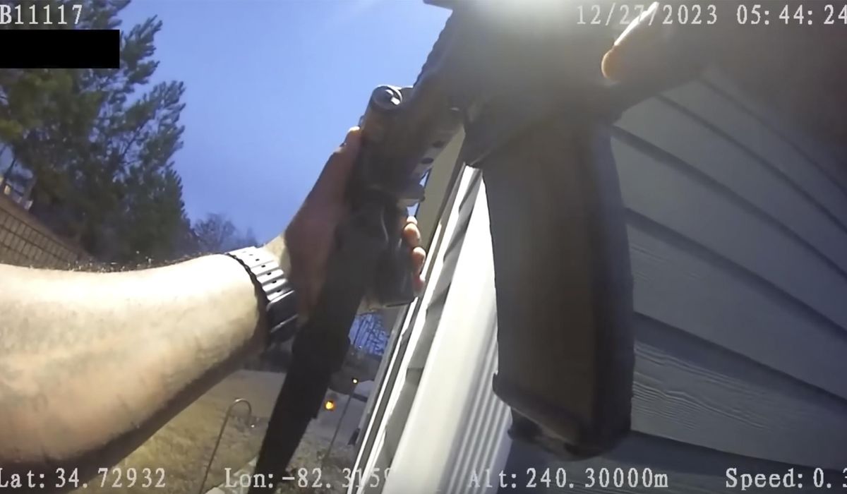 NextImg:Video shows deputies fired dozens of shots at armed 81-year-old man in South Carolina
