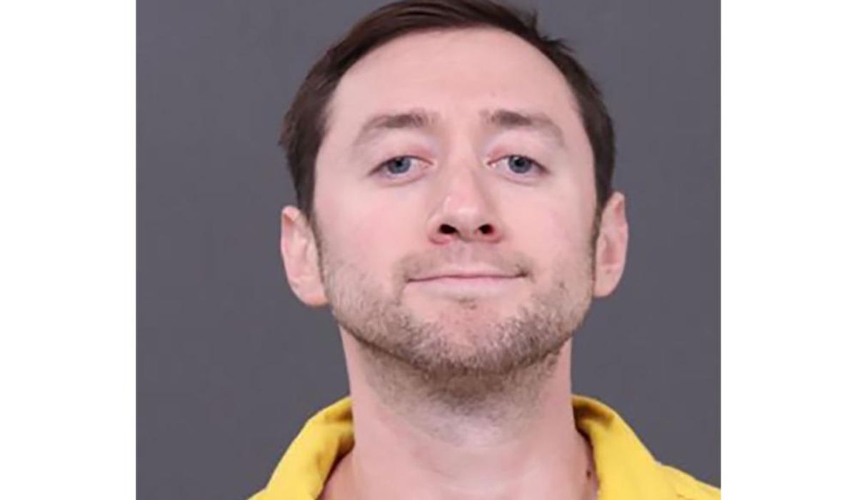 NextImg:Man charged with beheading father had bomb plans and photos of federal buildings, DA says