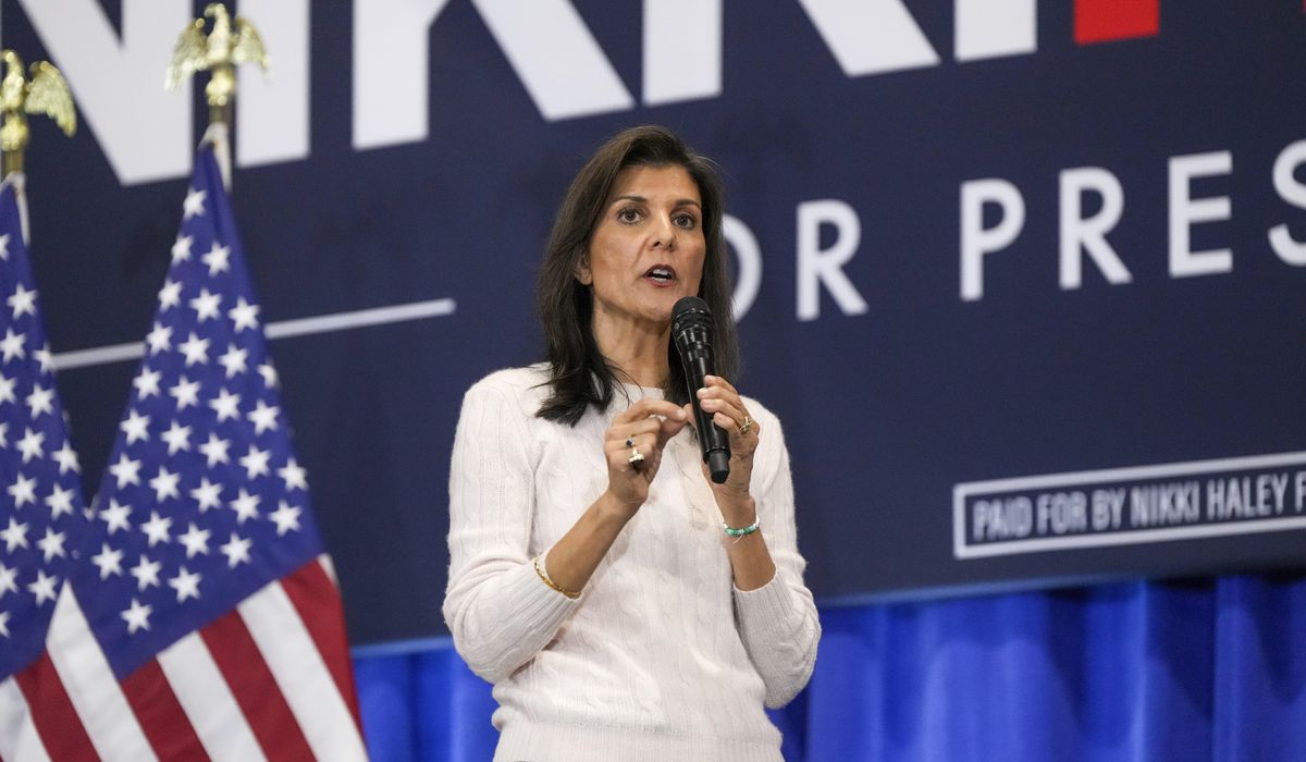 NextImg:Haley will ‘kiss a— when she quits,’ Trump spokesman says