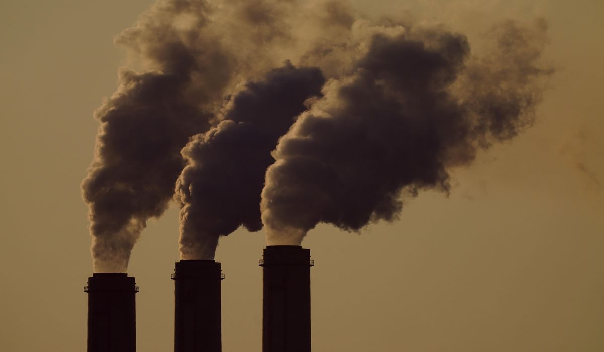 NextImg:Supreme Court rejects red states’ request to halt EPA’s power plant emissions rule