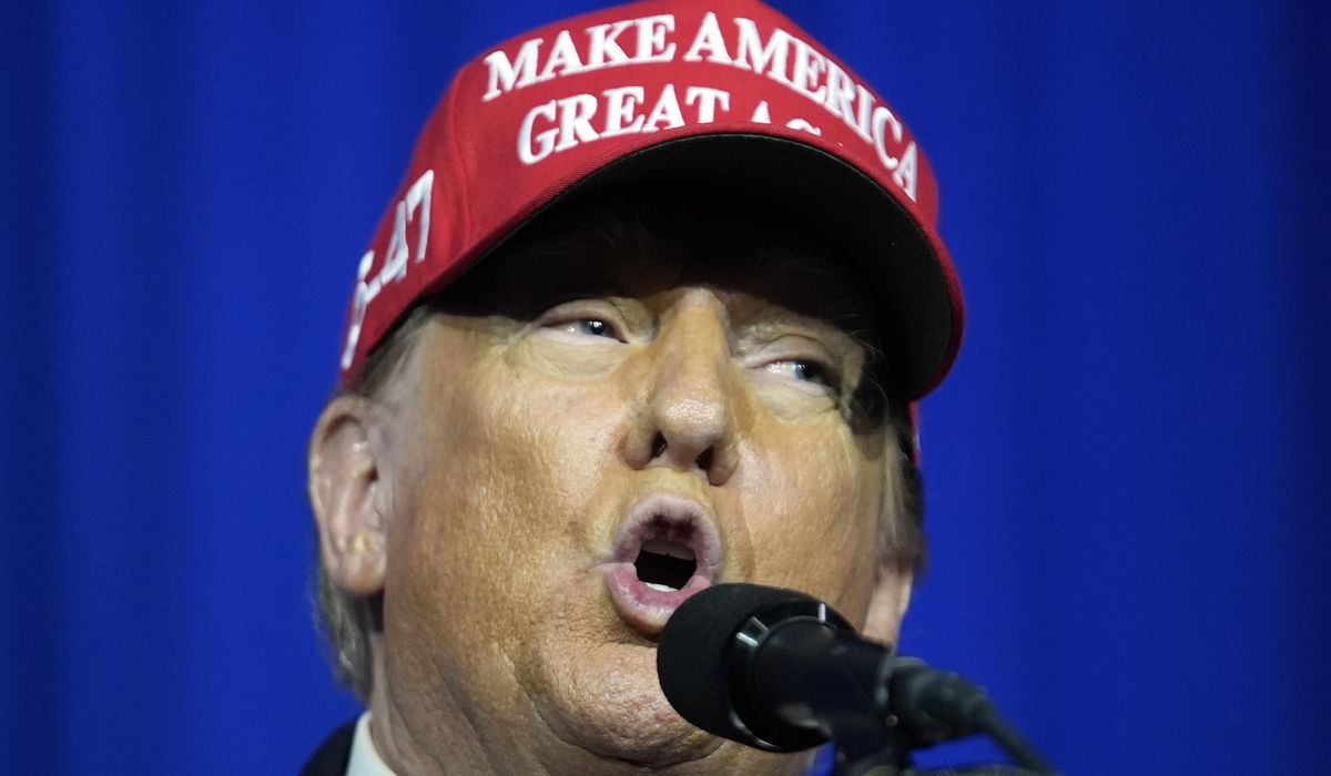 NextImg:Trump calls on the religious community to join his fight against the ‘radical left’