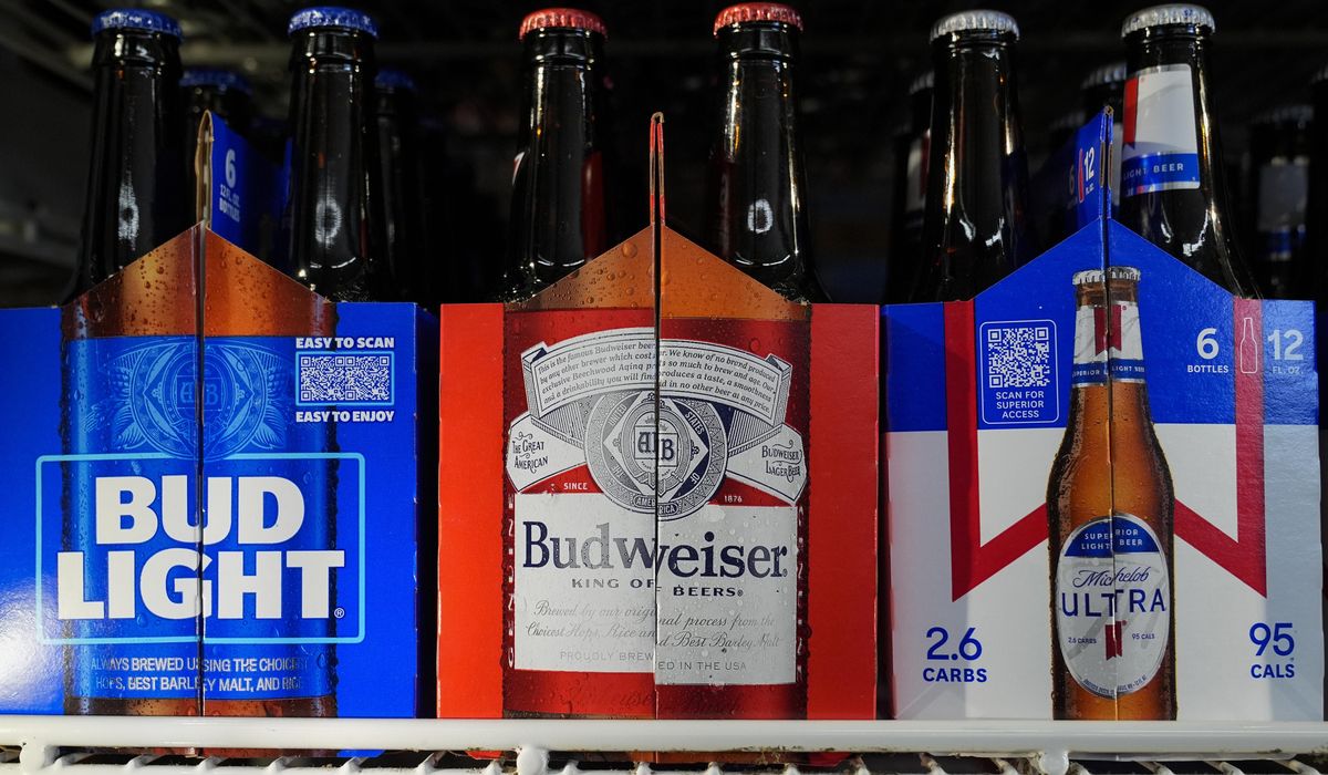 NextImg:Anheuser-Busch reports collapse in U.S. revenue after boycott