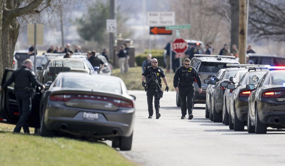 NextImg:2 officers shot and wounded in Independence, Missouri, police say