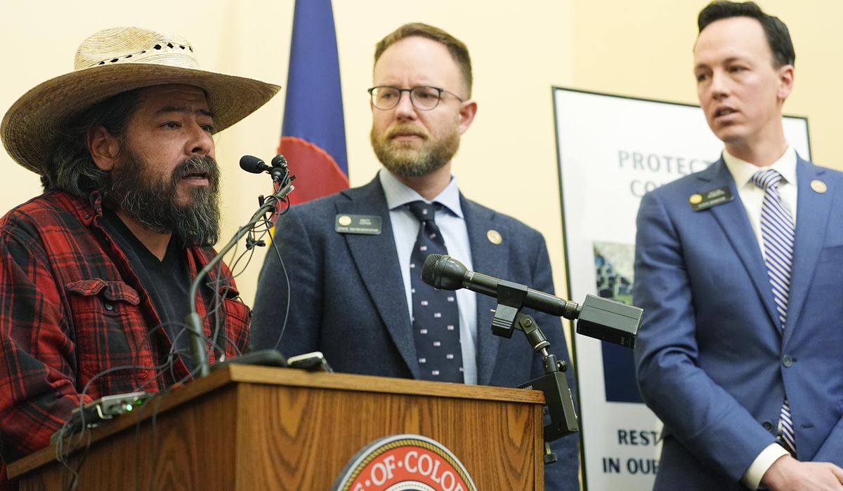 NextImg:Rotting bodies, fake ashes and sold body parts push Colorado to patch lax funeral home rules