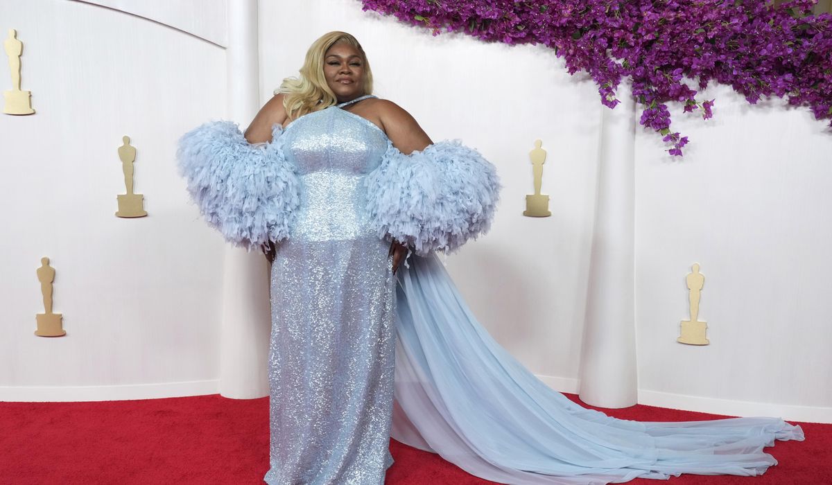 NextImg:Da’Vine Joy Randolph wins her first Oscar after being a favorite for her work in ‘The Holdovers’