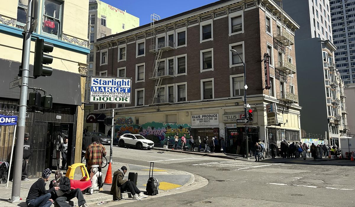 NextImg:Terrified residents of San Francisco’s Tenderloin district sue for streets free of drugs, tents