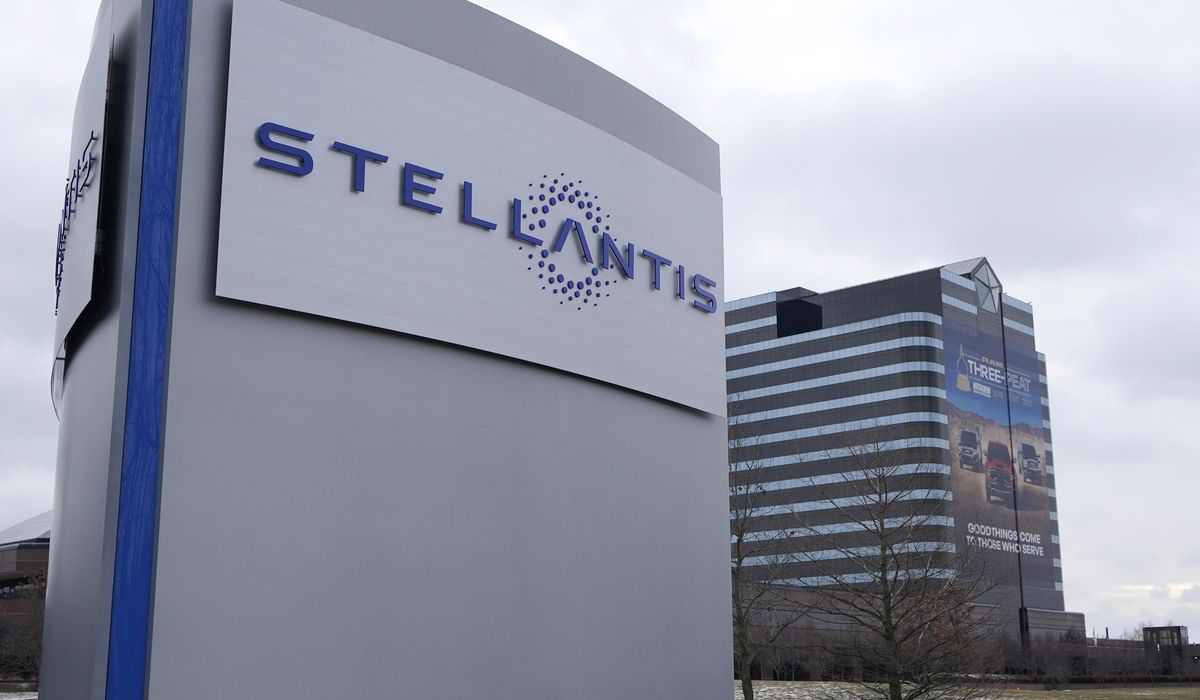 NextImg:Stellantis forces workers home, then fires 400 of them