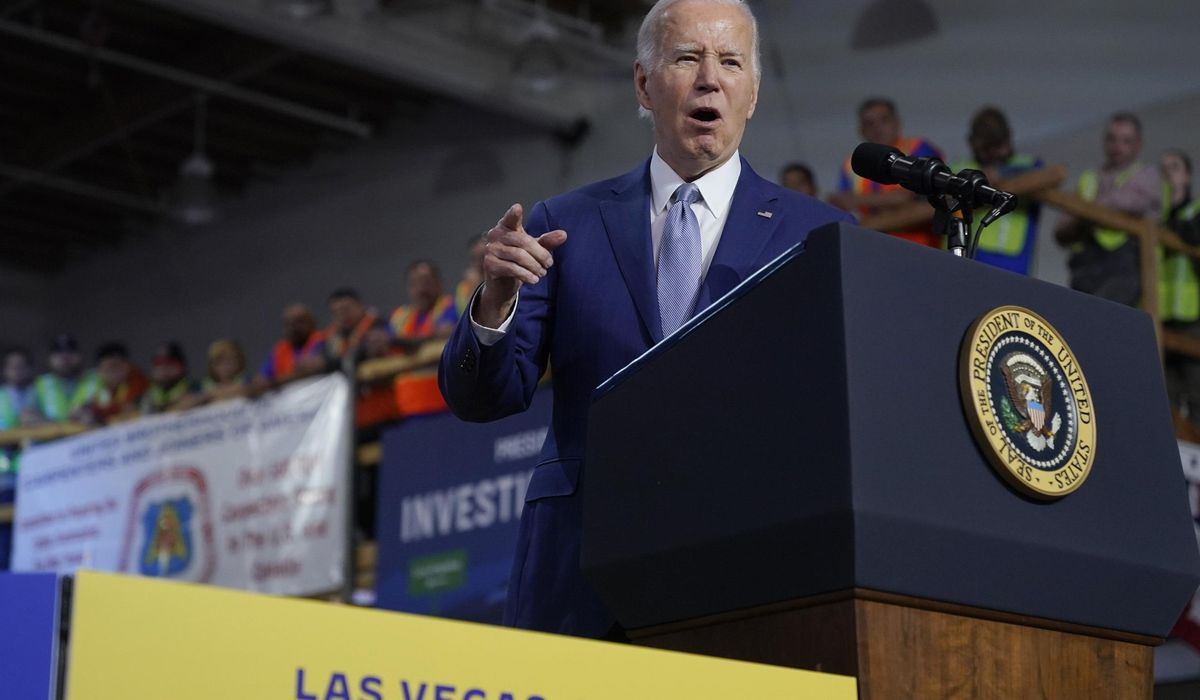 NextImg:Biden aims to fire up Latinos amid fear of eroding support