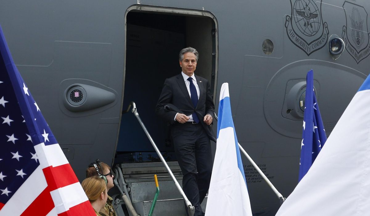 NextImg:Blinken meets Israeli leaders as U.N. prepares to vote on a cease-fire resolution