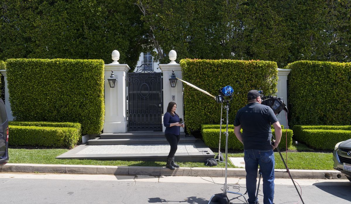 NextImg:Sean ‘Diddy’ Combs’ lawyer says raids of his homes were ‘excessive’ use of ‘military-level’ force