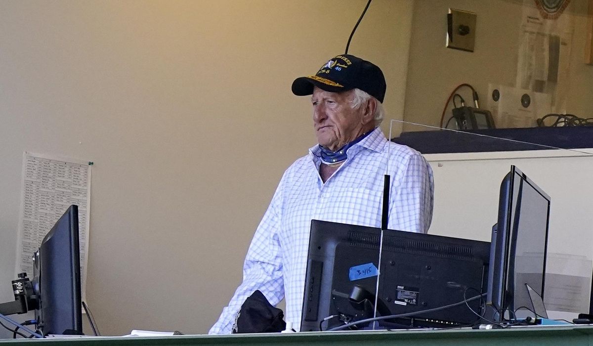 NextImg:Bob Uecker begins 54th season broadcasting Brewers games after turning 90 earlier this year