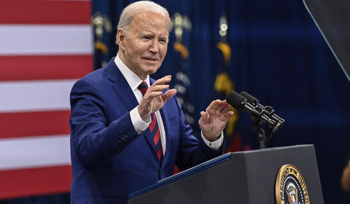 NextImg:Biden moves to block Trump, future presidents from firing bureaucrats