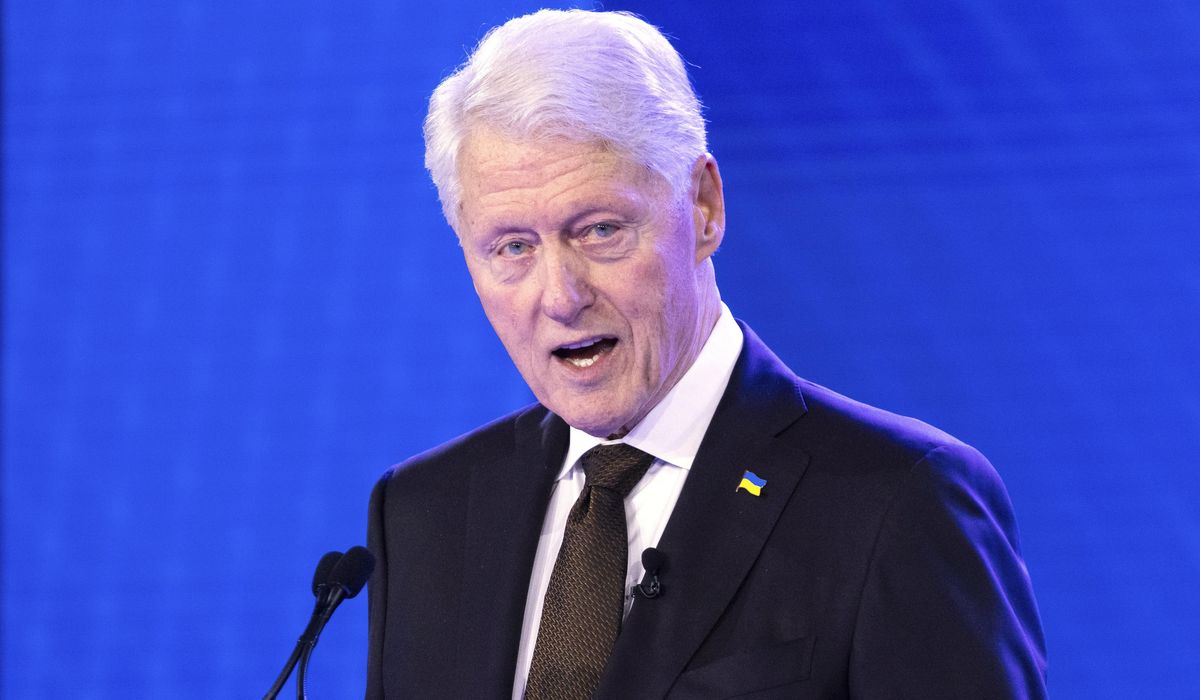 NextImg:Bill Clinton is hospitalized in D.C., spokesperson says