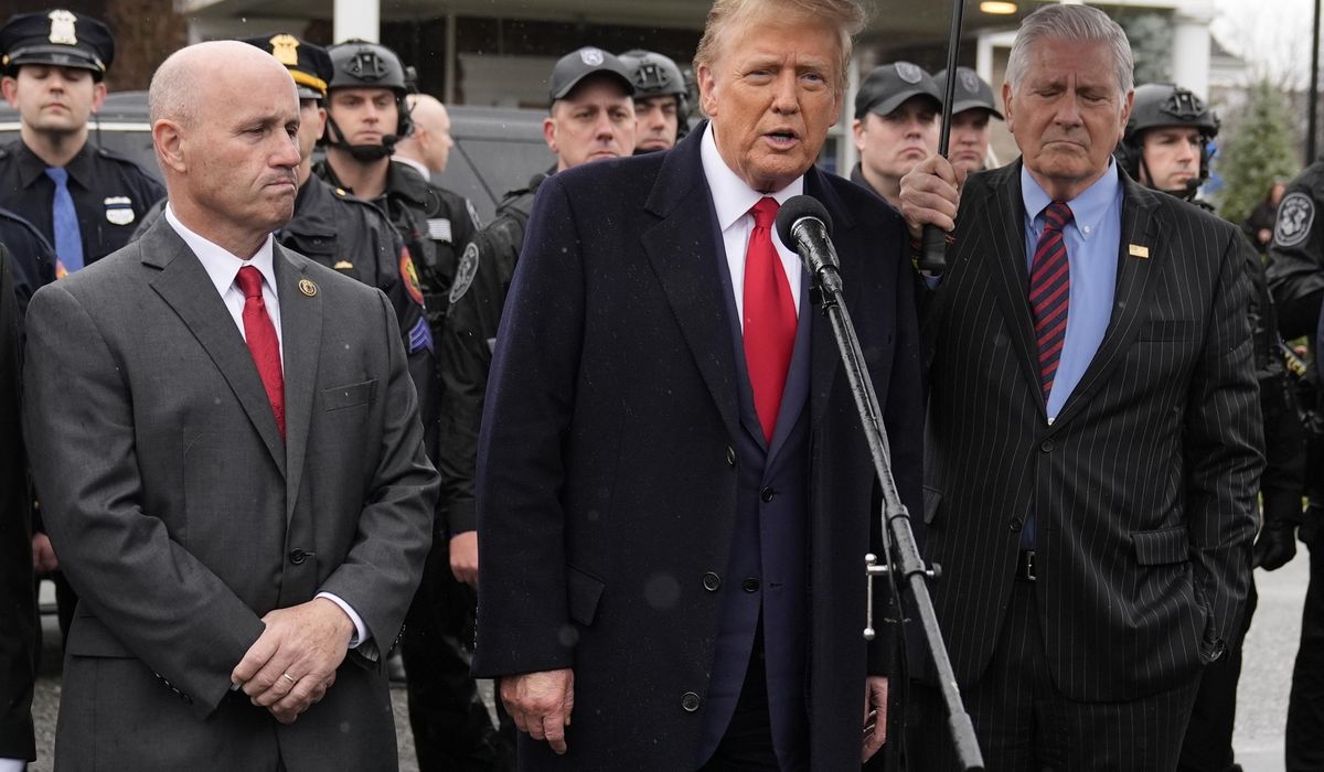 NextImg:Trump attends wake of slain New York officer, calls for ‘law and order,’ to show contrast with Biden