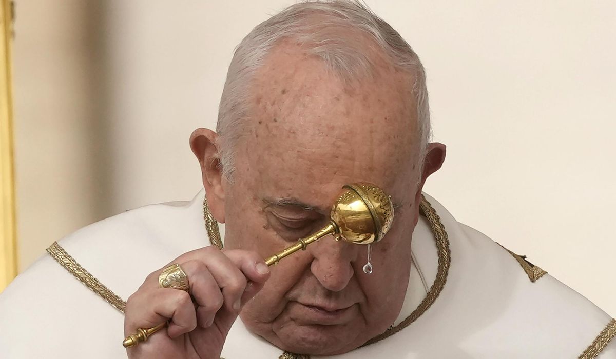 NextImg:Pope overcomes health concerns to preside over a blustery Easter Sunday Mass in St. Peter’s Square