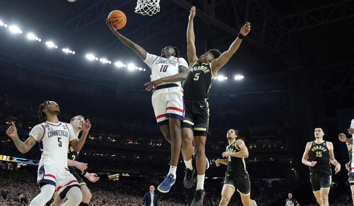 NextImg:UConn concludes dominant run to its 2nd straight NCAA title, beating Zach Edey and Purdue 75-60