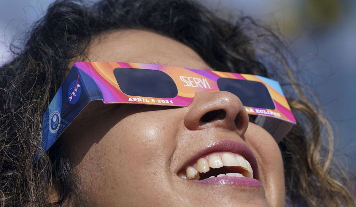 NextImg:Eclipse glasses still usable, can be donated or recycled