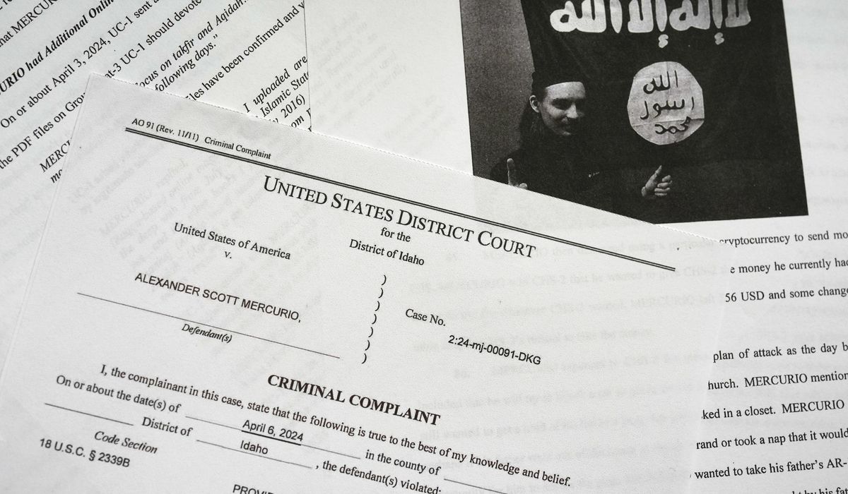 NextImg:Idaho man faces federal terrorism charge; prosecutors say he planned church attack to support ISIS