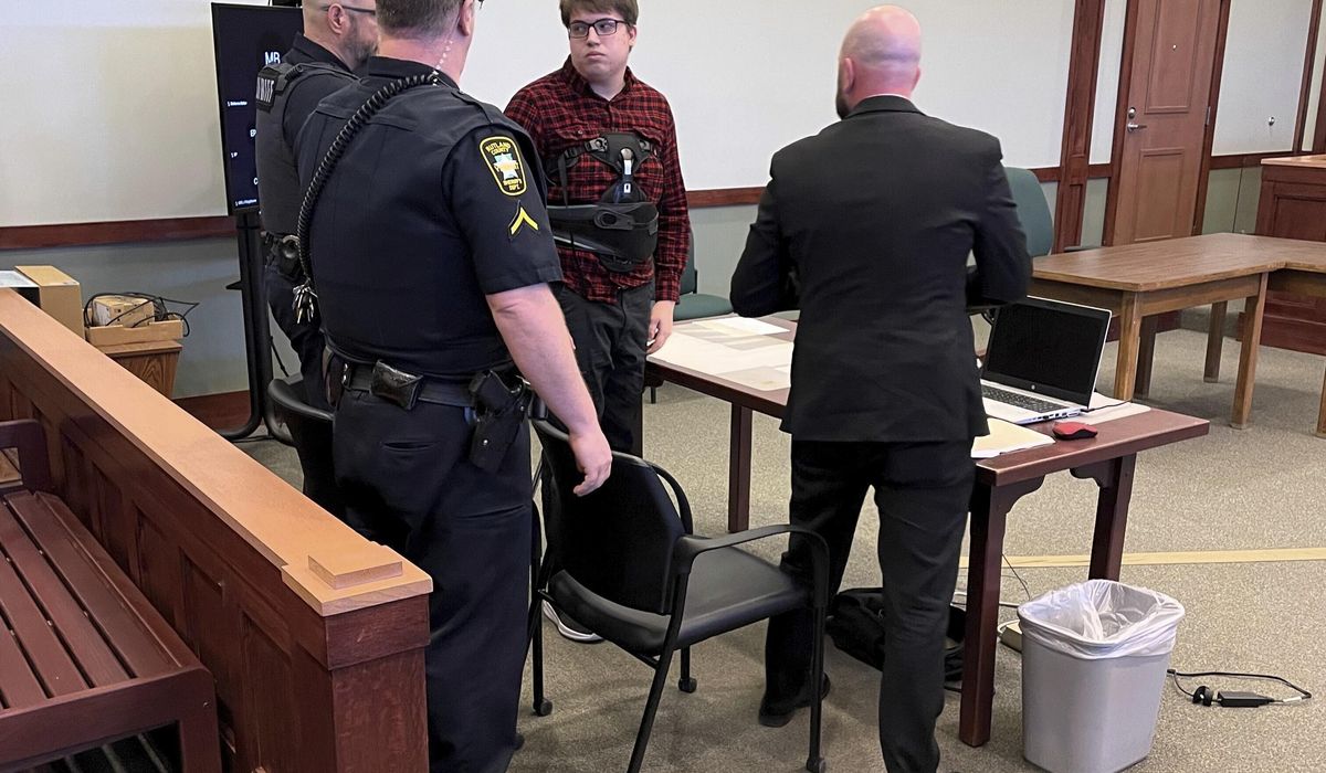 NextImg:Vermont driver is charged with aggravated murder in crash that killed a police officer