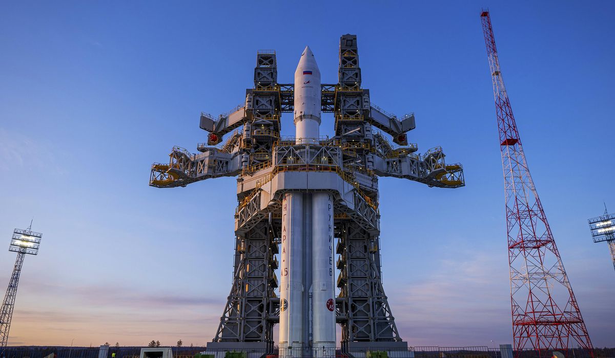 NextImg:Russia aborts planned test launch of new heavy-lift space rocket