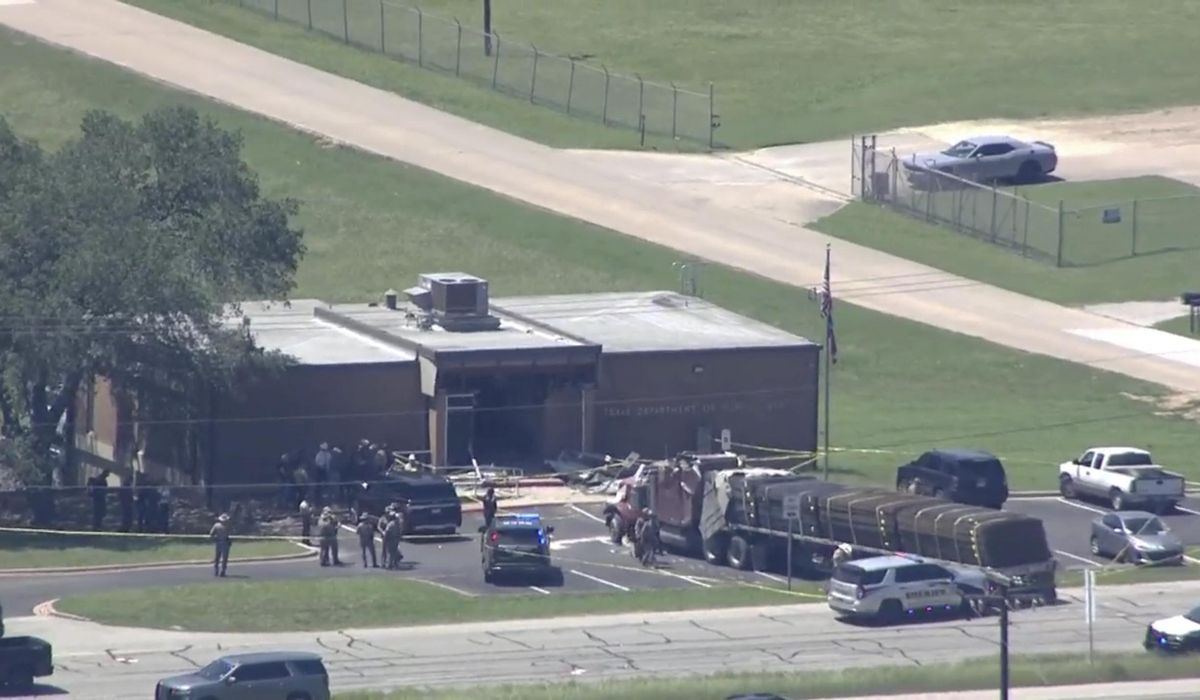 NextImg:Crash of semitrailer into Texas public safety office was intentional, lawmaker says