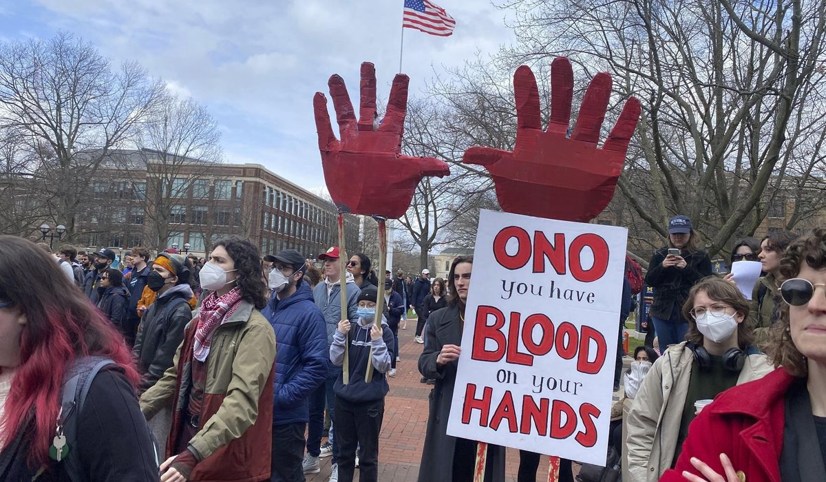 NextImg:Some fear University of Michigan proposed policy on protests could quell free speech efforts