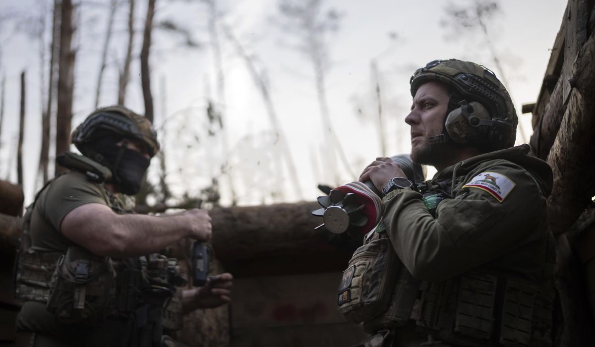 NextImg:More civilians die in Ukraine as a think tank warns delays in U.S. aid will hamper Kyiv’s forces