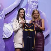 Iowa&#x27;s Caitlin Clark, left, poses for a photo with WNBA commissioner Cathy Engelbert, right, after being selected first overall by the Indiana Fever during the first round of the WNBA basketball draft, Monday, April 15, 2024, in New York. (AP Photo/Adam Hunger)