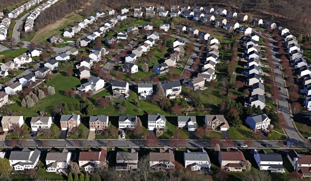 NextImg:Sluggish start for spring homebuying season as home sales fall in March with mortgage rates rising