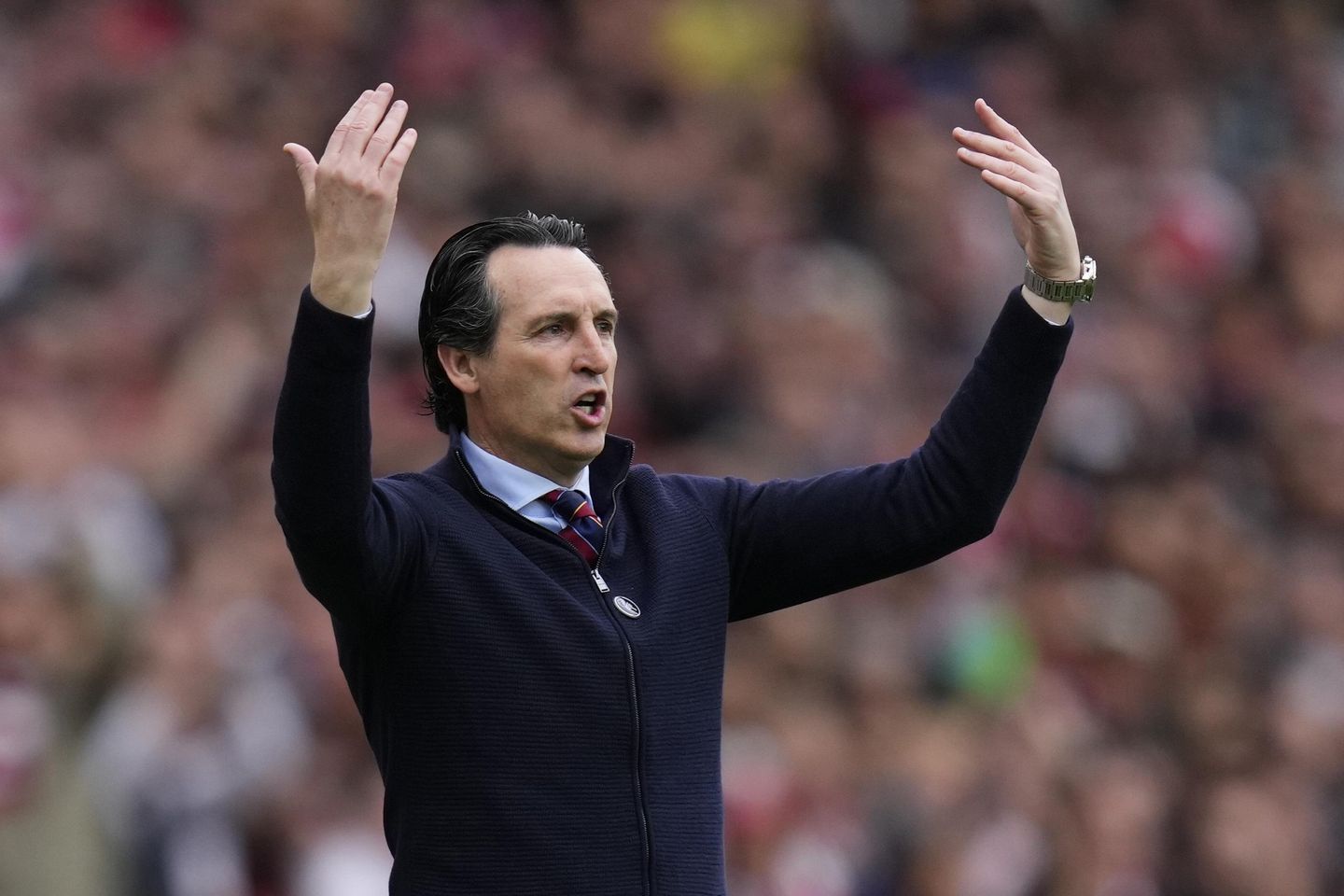 Three of soccer's top clubs need a new coach. Unai Emery off the market after Aston Villa extension
