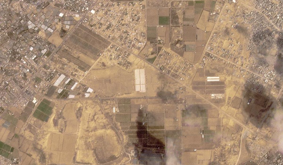 NextImg:Tent compound rises in southern Gaza as Israel prepares for Rafah offensive