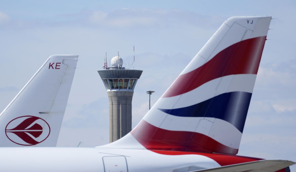 NextImg:Woman who stowed away on flight from New York to Paris is indicted