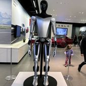 A non-working marketing model of Tesla Inc.&#x27;s proposed Optimus humanoid robot, aka Tesla Bot, is on display at the Westfield Garden State Plaza in Paramus, New Jersey, on Thursday, November 2, 2023. (AP Photo/Ted Shaffrey) **FILE**