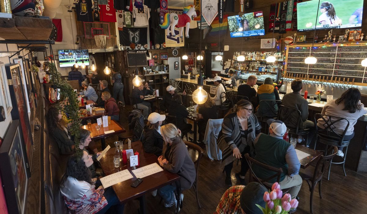 NextImg:Oregon’s Sports Bra, a pub for women’s sports fans, plans national expansion as interest booms