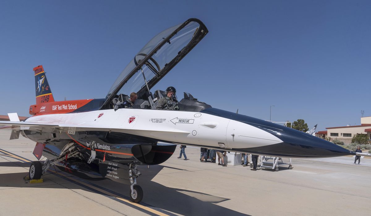 NextImg:WATCH New AI-controlled fighter jet took Air Force leader for a historic ride.