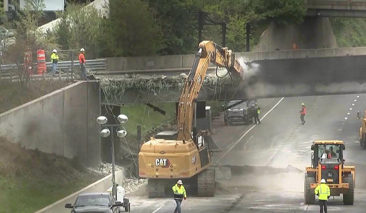 NextImg:Traffic snarled as workers begin removing I-95 overpass scorched in Connecticut fuel truck inferno