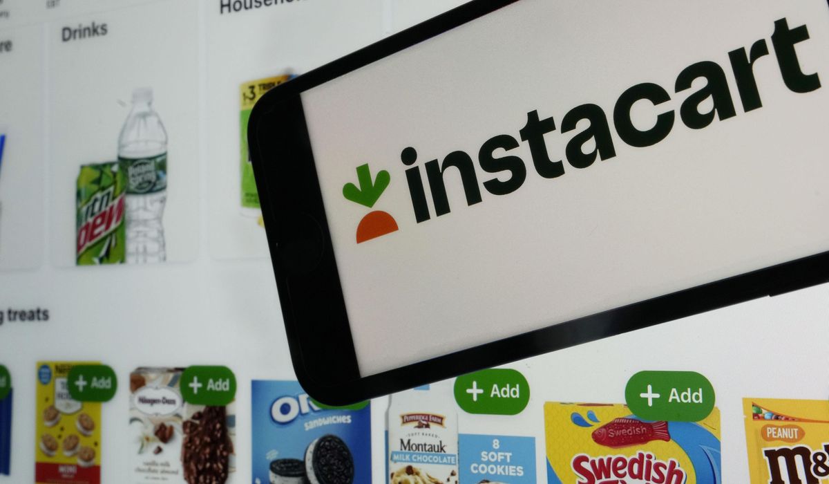 NextImg:Instacart joins Uber and DoorDash in demanding ‘no tax on tips’ for gig workers