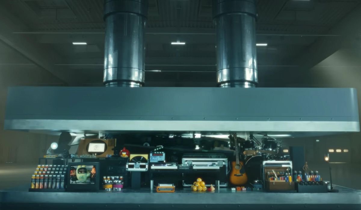 NextImg:Technology crushing human creativity? Apple’s new iPad ad has struck a nerve online